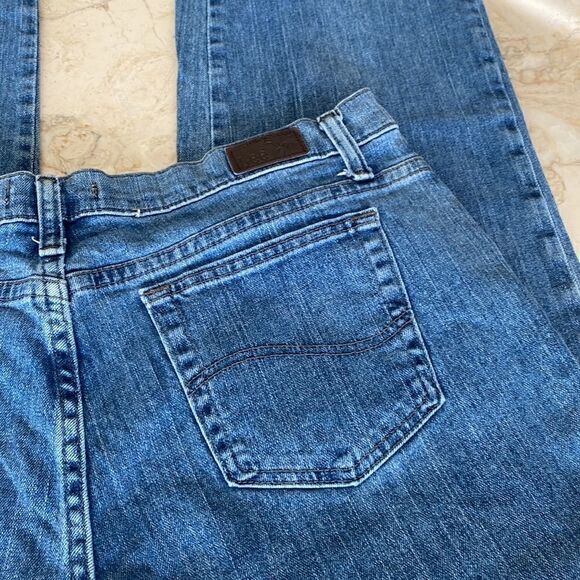 Lee Relaxed Straight Leg Jeans 16 Short - Picture 5 of 15